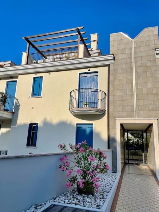 Borgo Al Mare Apartment ลิโดดิเยโซโล ภายนอก รูปภาพ